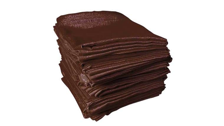 20' Burgundy Banjo Drape | Rental