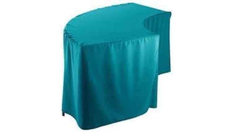 Poly Premier Fitted 4830 Serpentine Tablecloth – Black – 48″ x 24″ | Rental