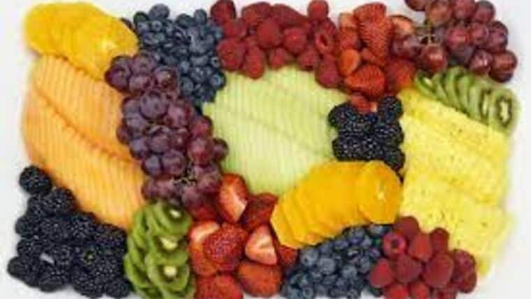 Sliced Fruit Tray | Small | Serves 15 | Purchase | Rental