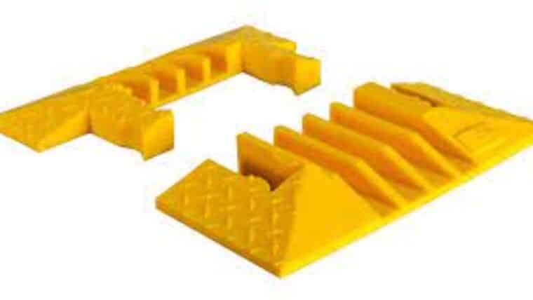 4 Channel Cable Ramp End Cap | Rental
