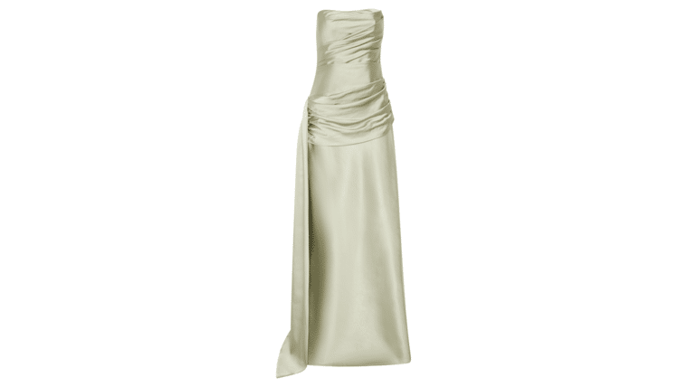 6" x 106" Ivory Teffeta Crinkle Sash | Rental