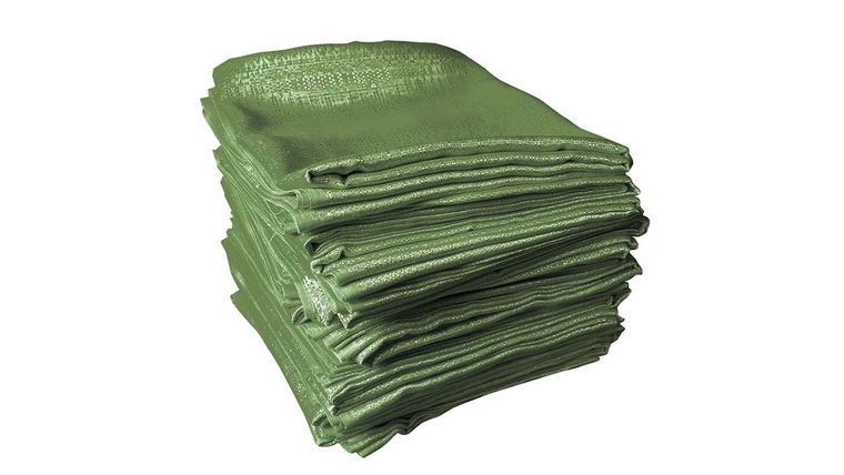 12' x 4' Forest Green Banjo Drape | Rental