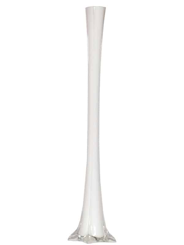 16″ Clear Glass Eiffel Tower Vase | Rental 16″ Clear Glass Eiffel Tower Vase | Rental