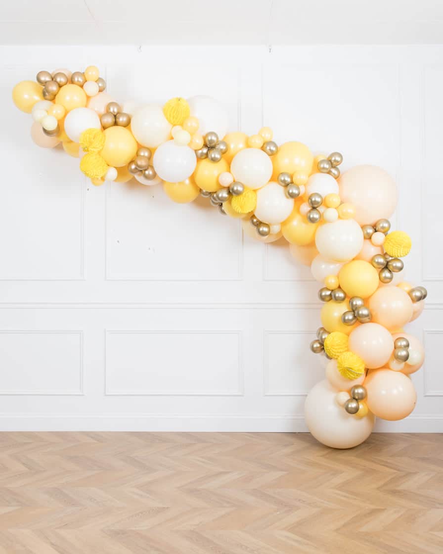Bee Theme – Balloon Garland Install Piece with Accent – 12ft | Rental Bee Theme – Balloon Garland Install Piece with Accent – 12ft | Rental