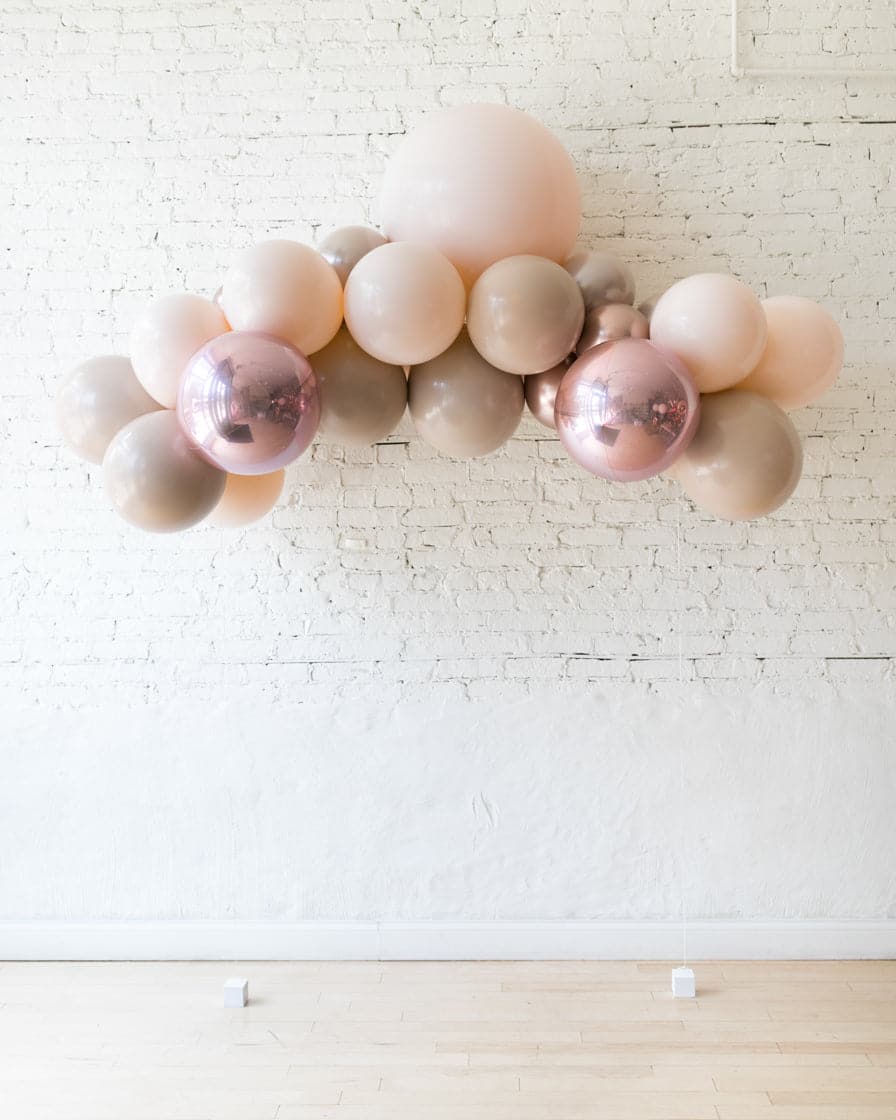 Customizable – Floating Balloon Arch – 5ft | Rental Customizable – Floating Balloon Arch – 5ft | Rental