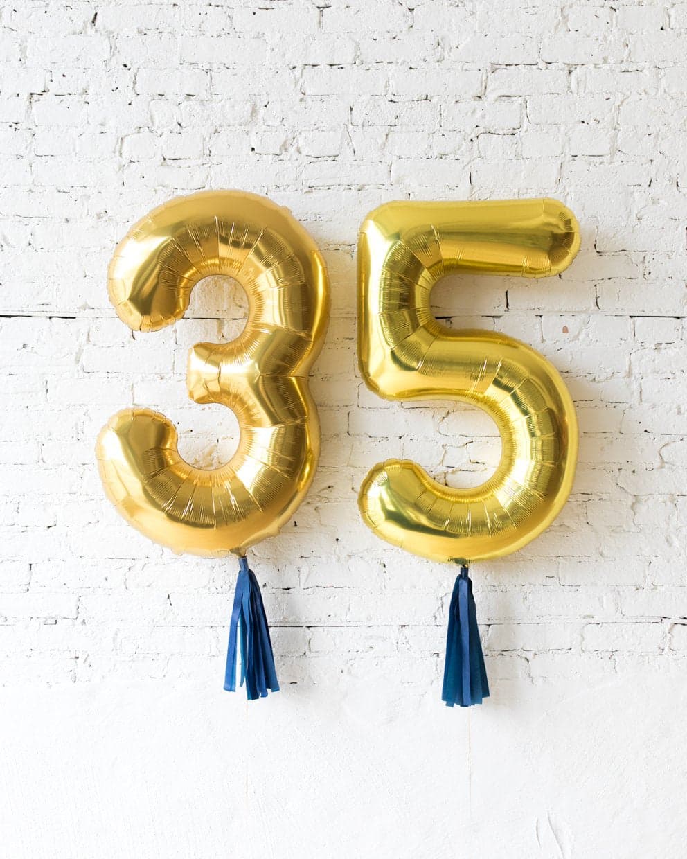 34in Gold Foil Numbers with Navy skirt | Rental 34in Gold Foil Numbers with Navy skirt | Rental