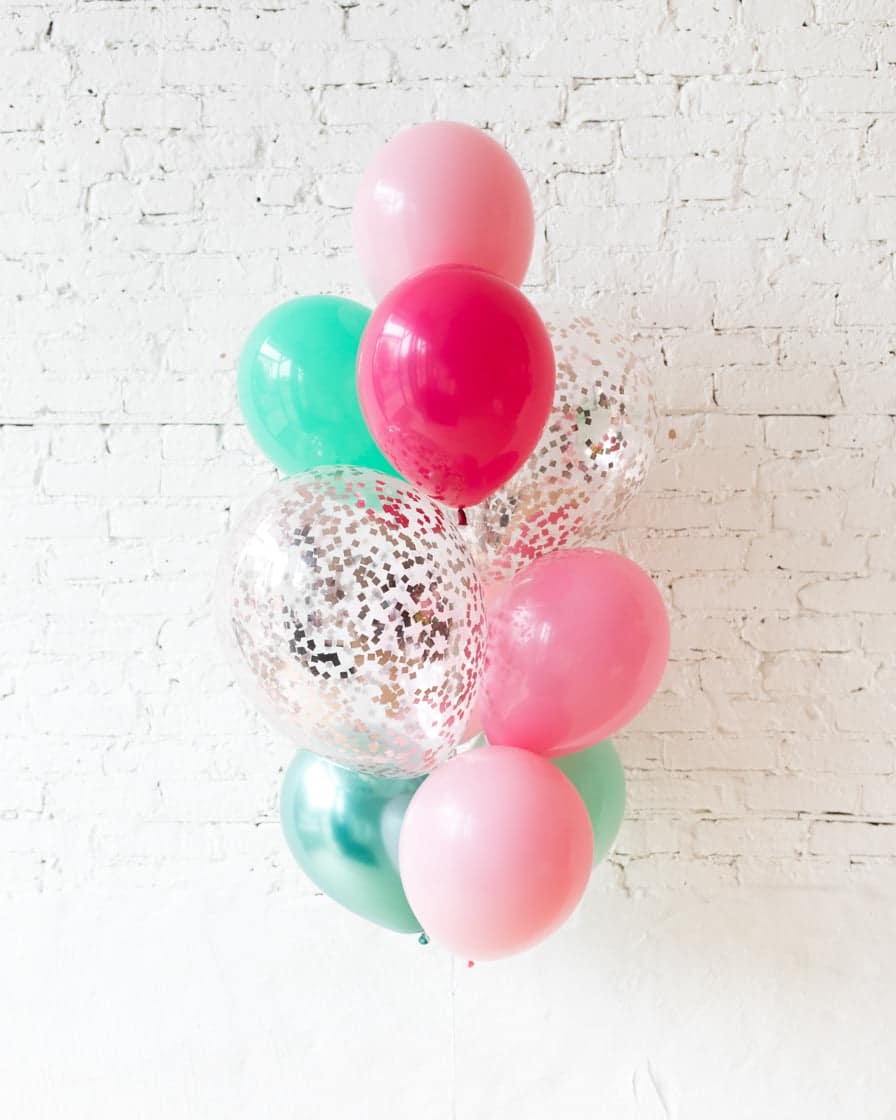 Flamingo Fling – Confetti and 11in Balloons – bouquet of 10 | Rental Flamingo Fling – Confetti and 11in Balloons – bouquet of 10 | Rental