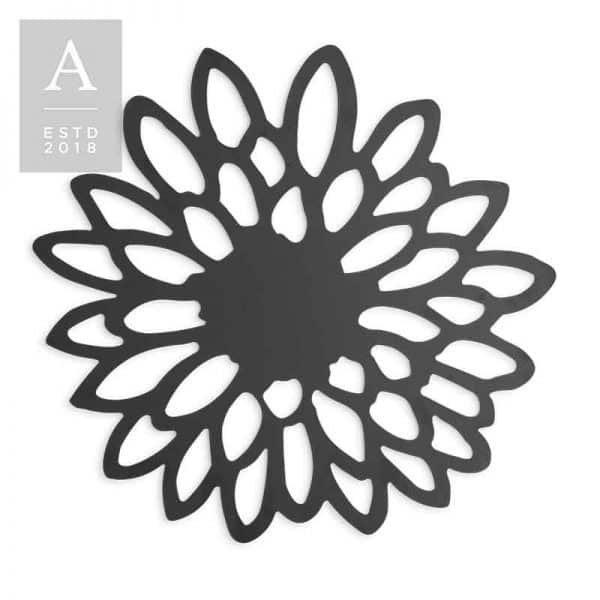 Charger Mat | Die-Cut Zinnia | Black | Rental